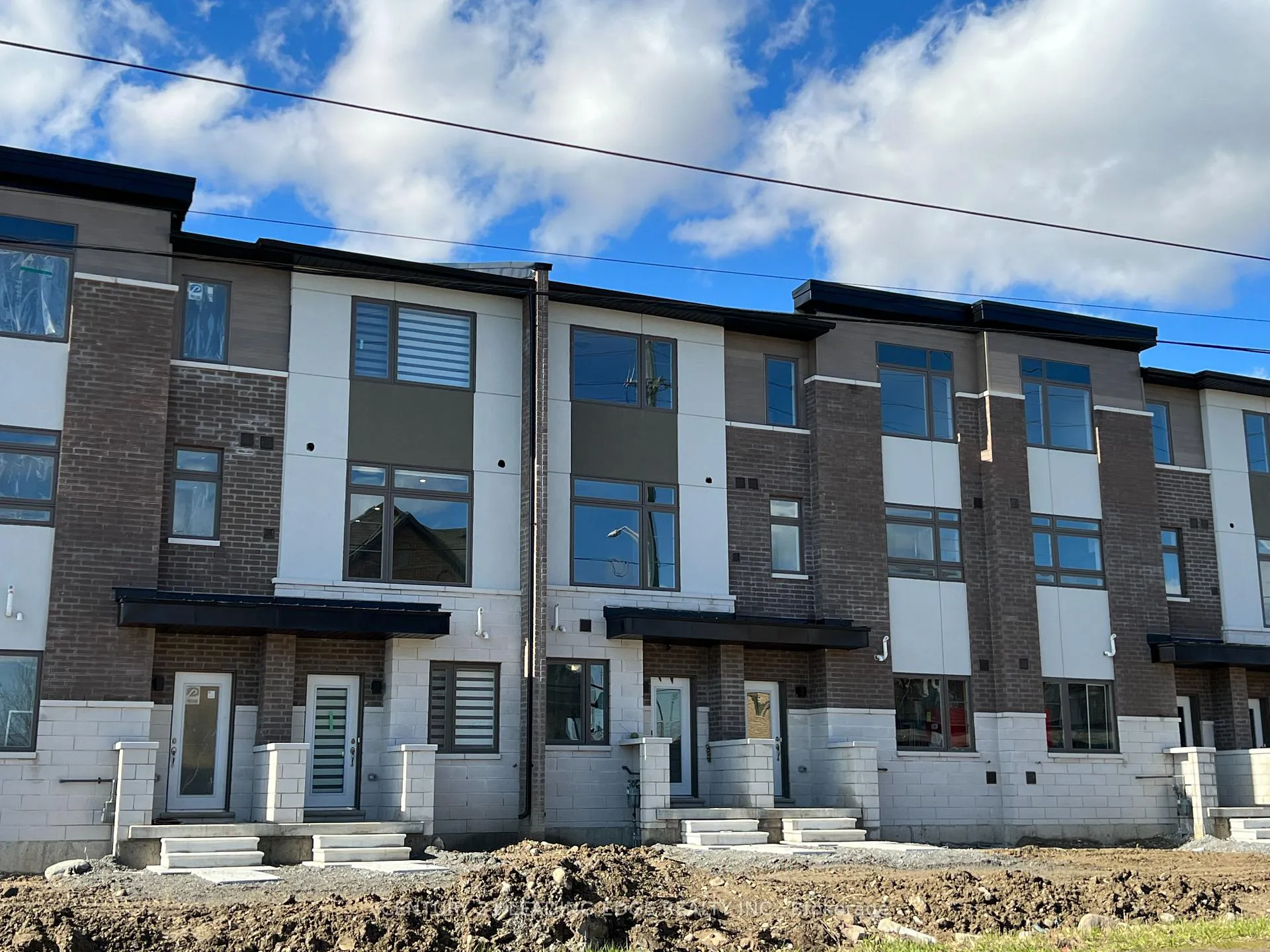 Photo 1 of Unit 211, 250 Finch Avenue, Pickering, Rouge Park — HOMEH
