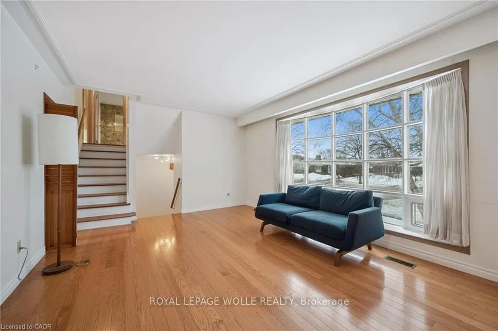 Photo 10 of 123 Lorraine Avenue, Kitchener — HOMEH