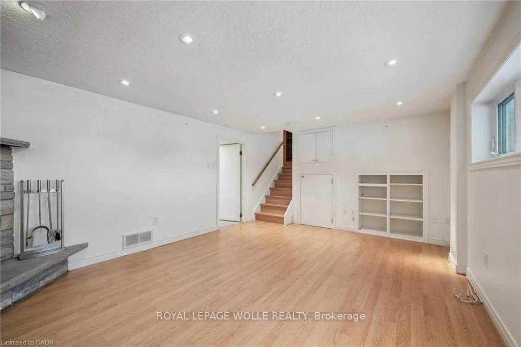 Photo 34 of 123 Lorraine Avenue, Kitchener — HOMEH