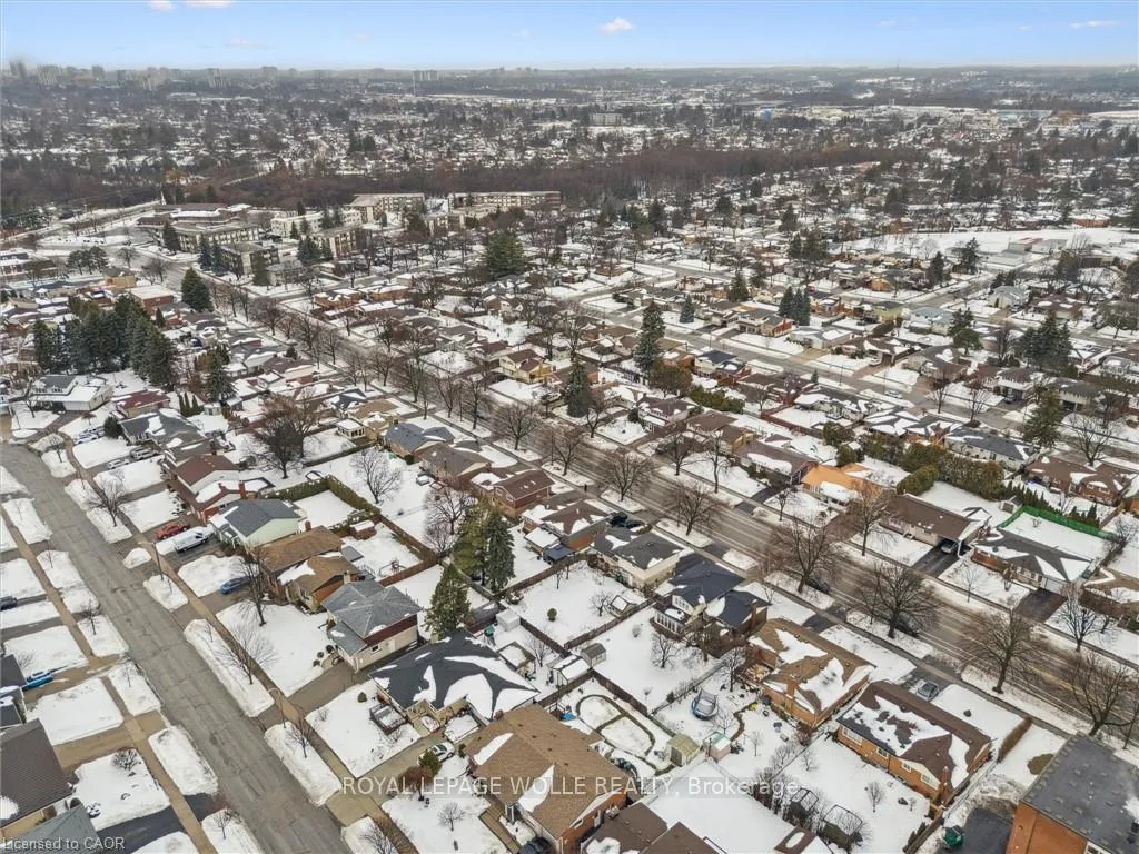 Photo 49 of 123 Lorraine Avenue, Kitchener — HOMEH