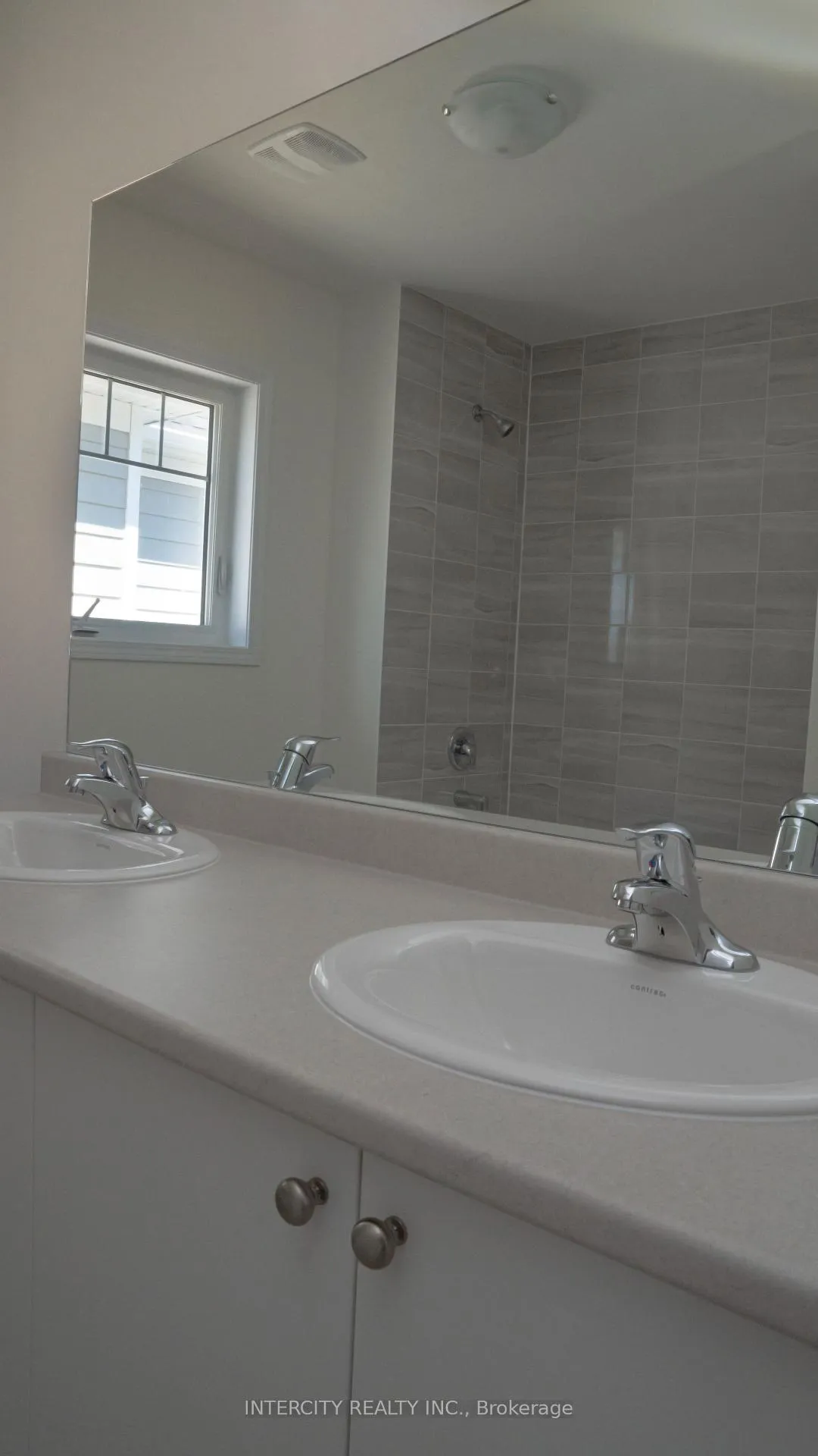 Photo 13 of 88 Sandhill Crane Drive, Wasaga Beach — HOMEH