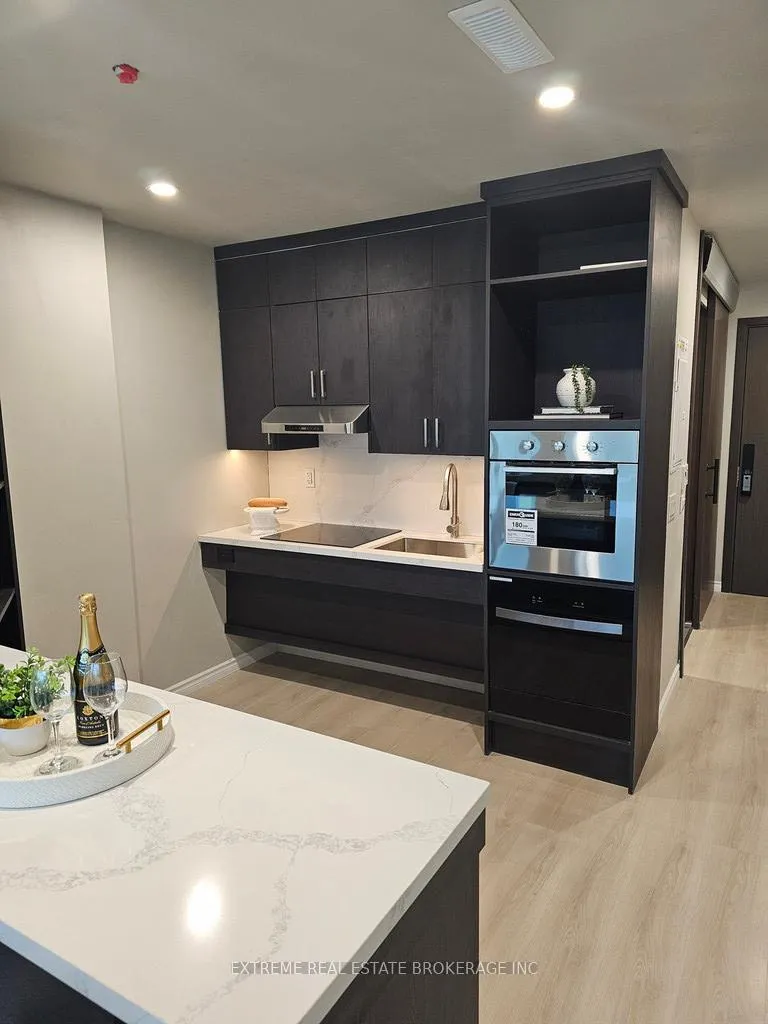 Photo 5 of Unit 403, 1 St. Paul Street, St. Catharines, Downtown — HOMEH