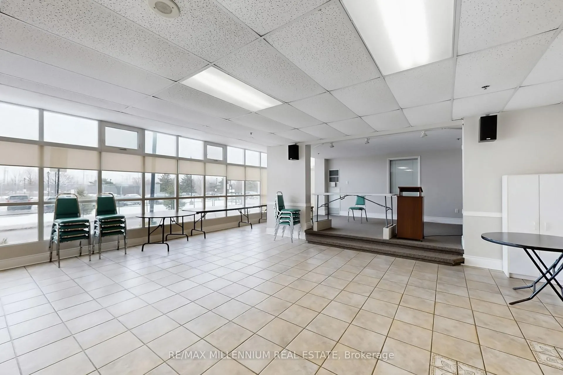 Photo 5 of Unit 619, 7373 Martingrove Road, Vaughan, Vaughan Grove — HOMEH