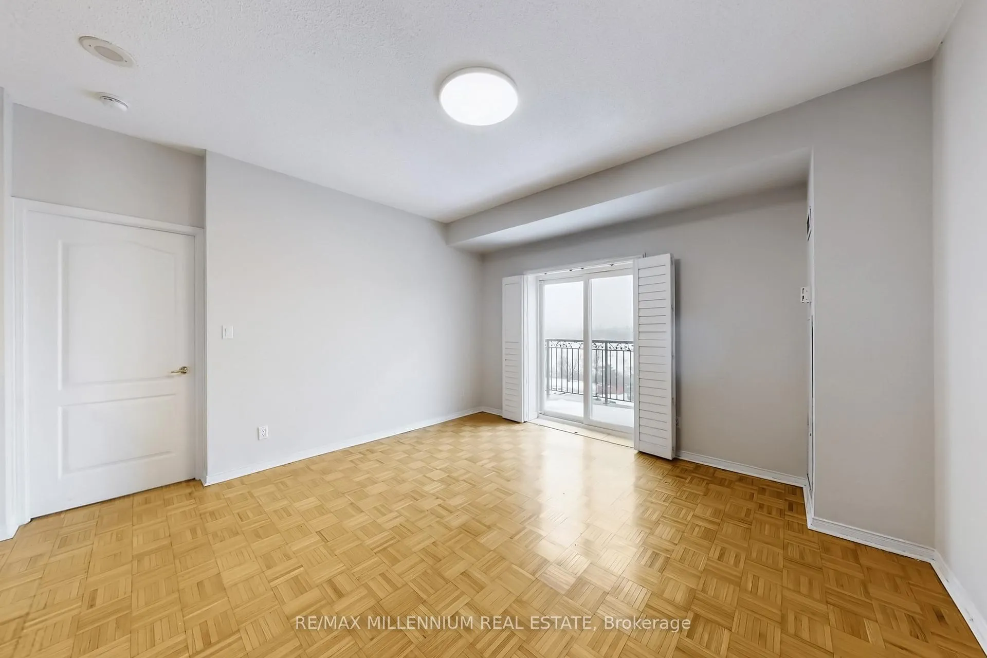 Photo 6 of Unit 619, 7373 Martingrove Road, Vaughan, Vaughan Grove — HOMEH