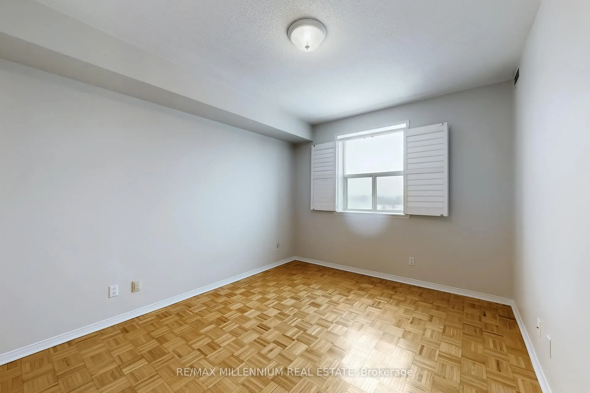 Photo 15 of Unit 619, 7373 Martingrove Road, Vaughan, Vaughan Grove — HOMEH