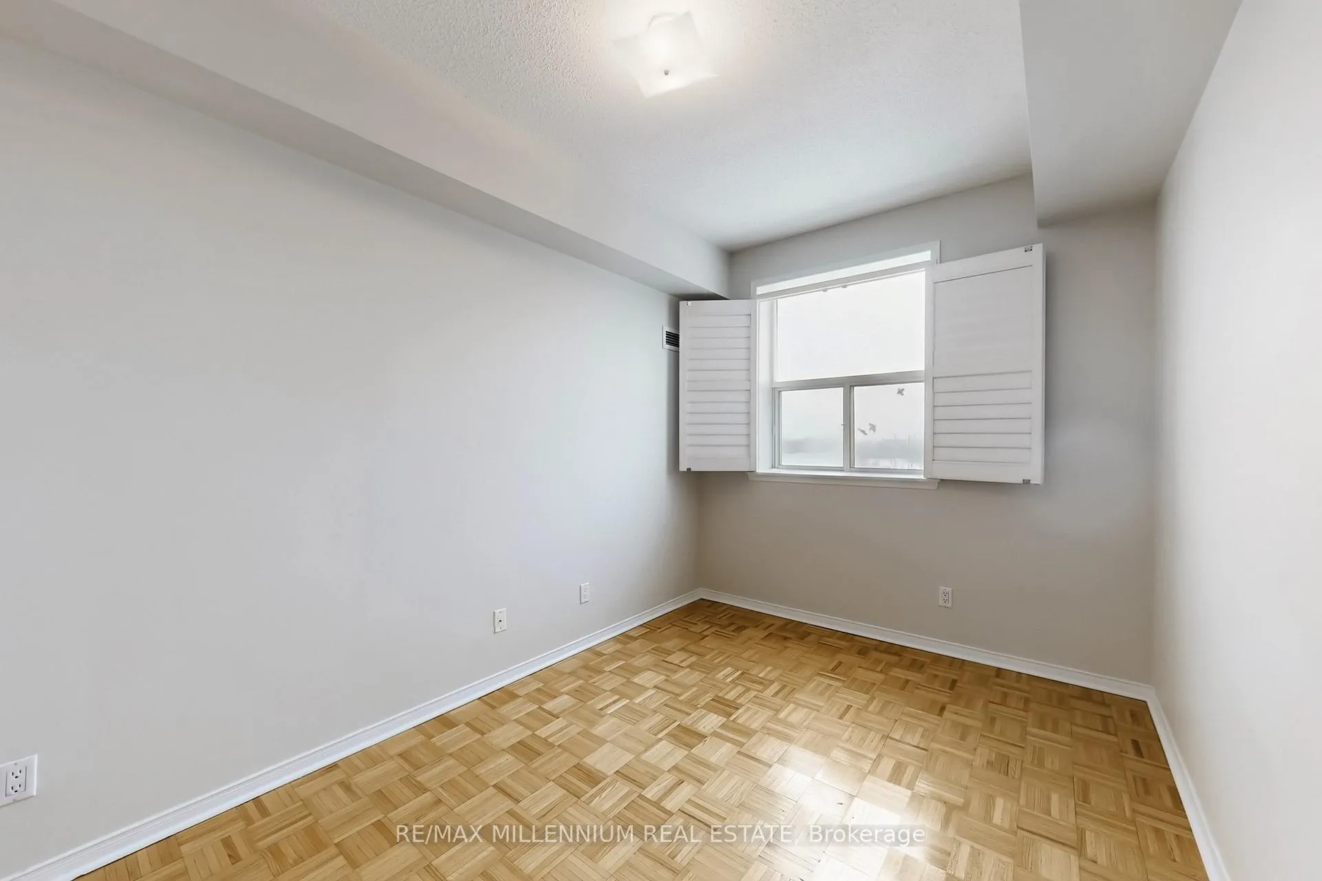Photo 24 of Unit 619, 7373 Martingrove Road, Vaughan, Vaughan Grove — HOMEH