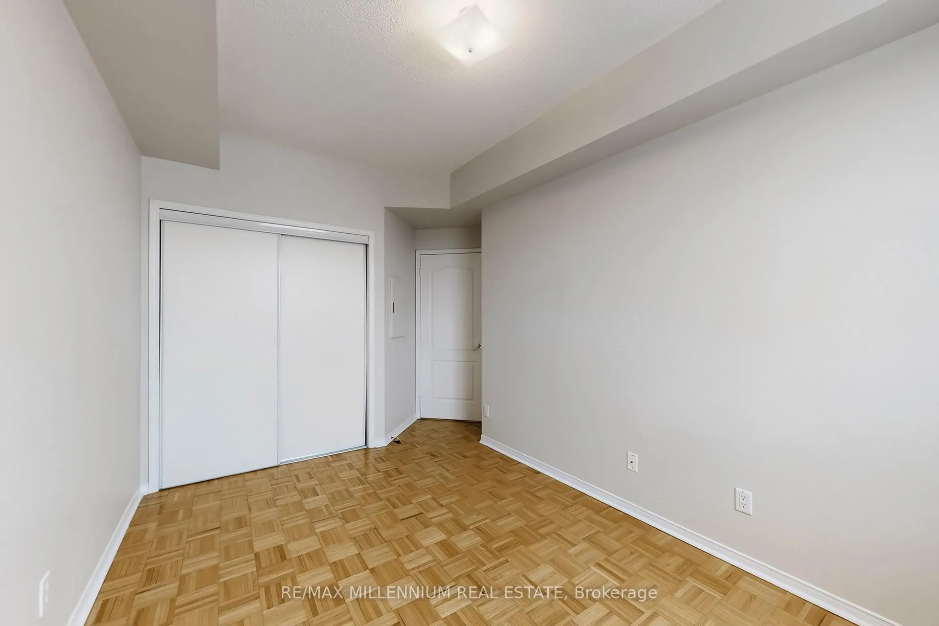 Photo 25 of Unit 619, 7373 Martingrove Road, Vaughan, Vaughan Grove — HOMEH
