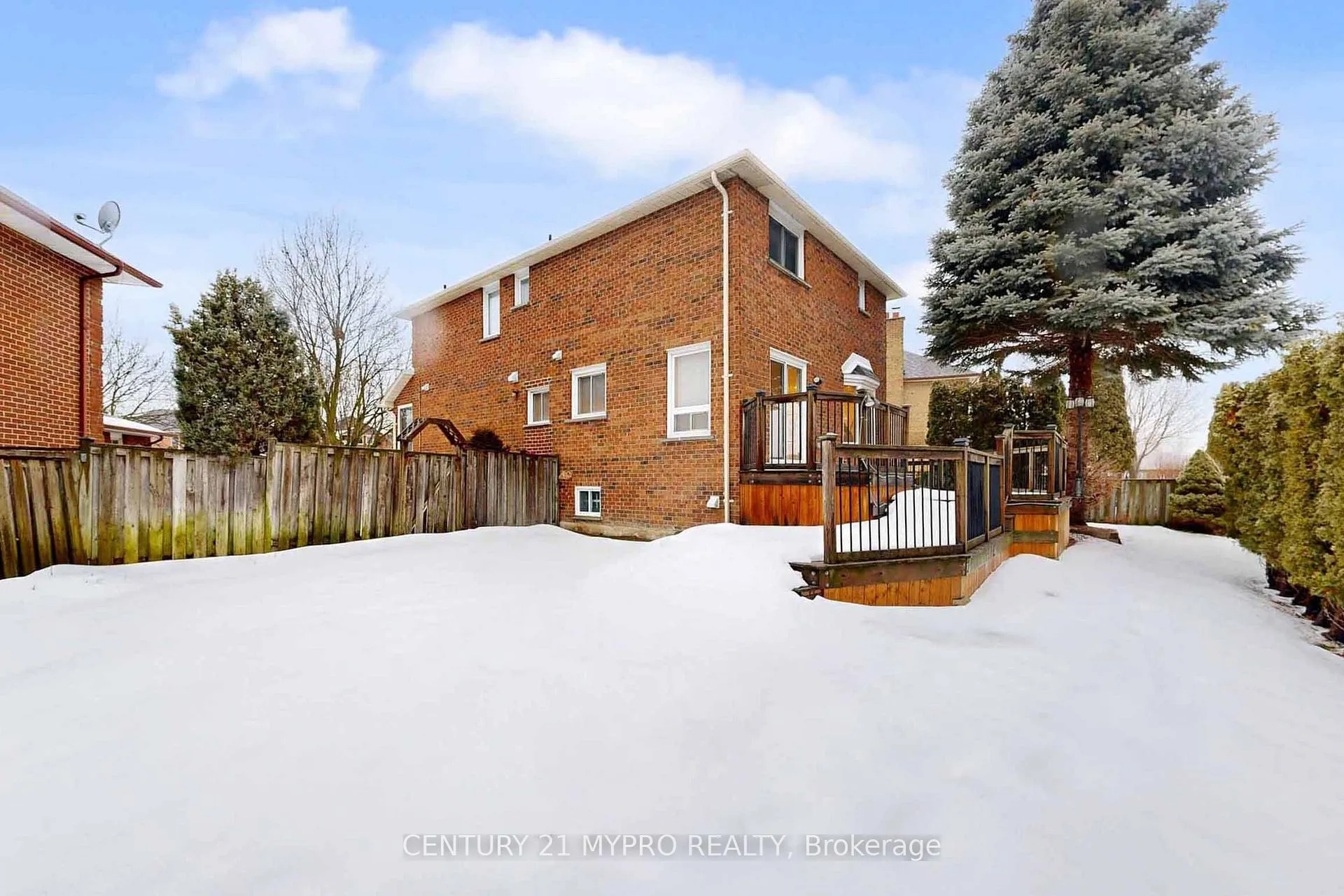 Photo 8 of 7 Sandor Place, Markham, Thornlea — HOMEH