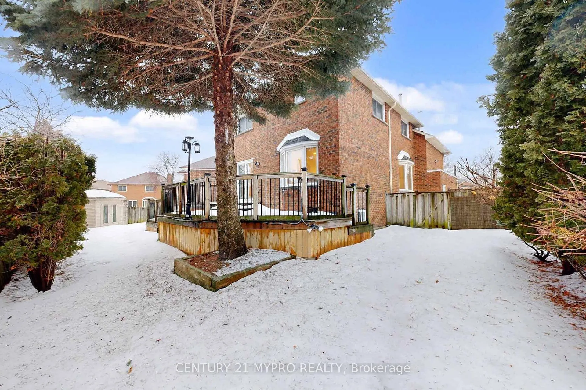 Photo 9 of 7 Sandor Place, Markham, Thornlea — HOMEH