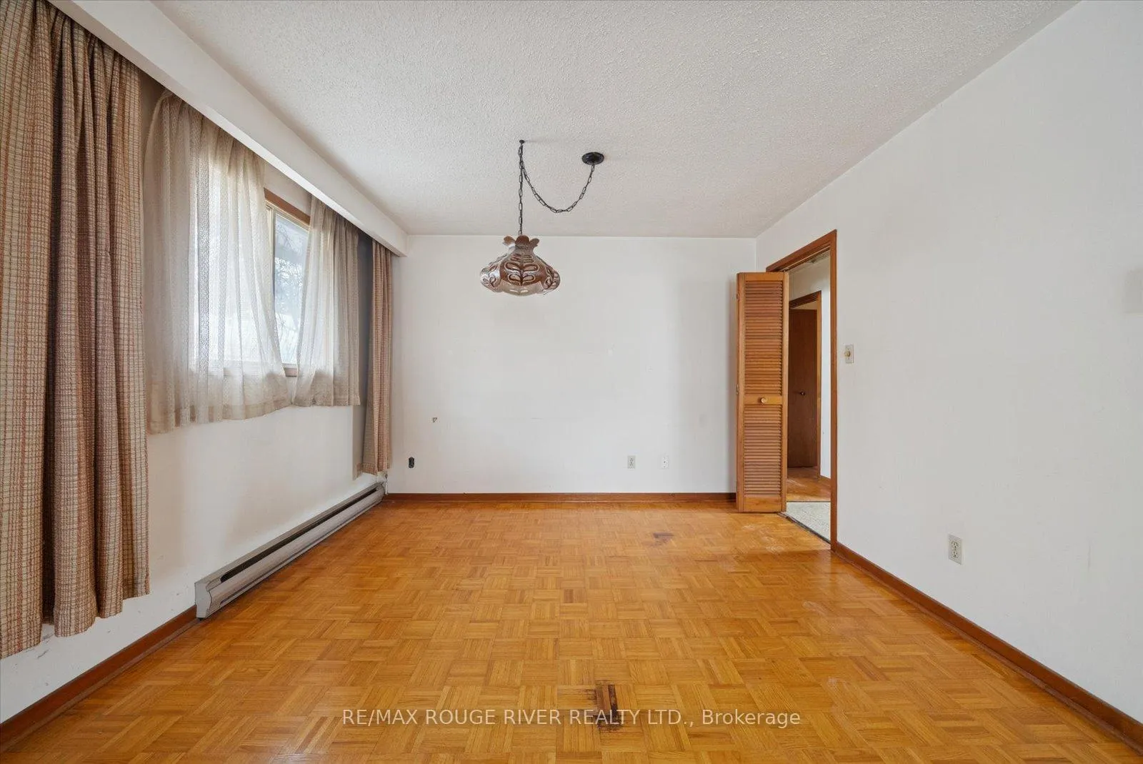 Photo 16 of 1277 Old Orchard Avenue, Pickering, Bay Ridges — HOMEH