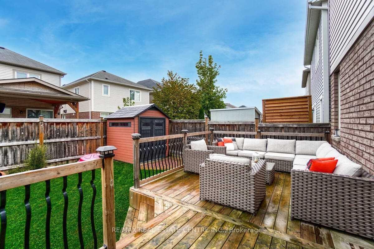 Photo 15 of 54 Olivia Street, Kitchener — HOMEH
