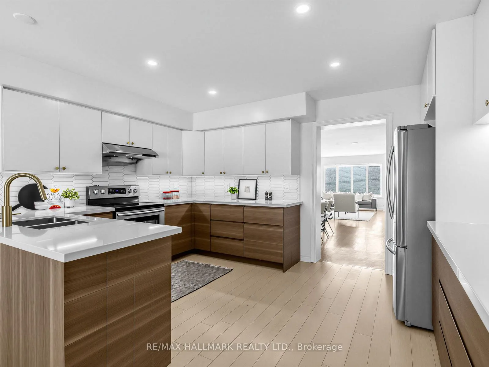 Photo 16 of 150 Gowan Avenue, Toronto, Danforth Village-East York — HOMEH