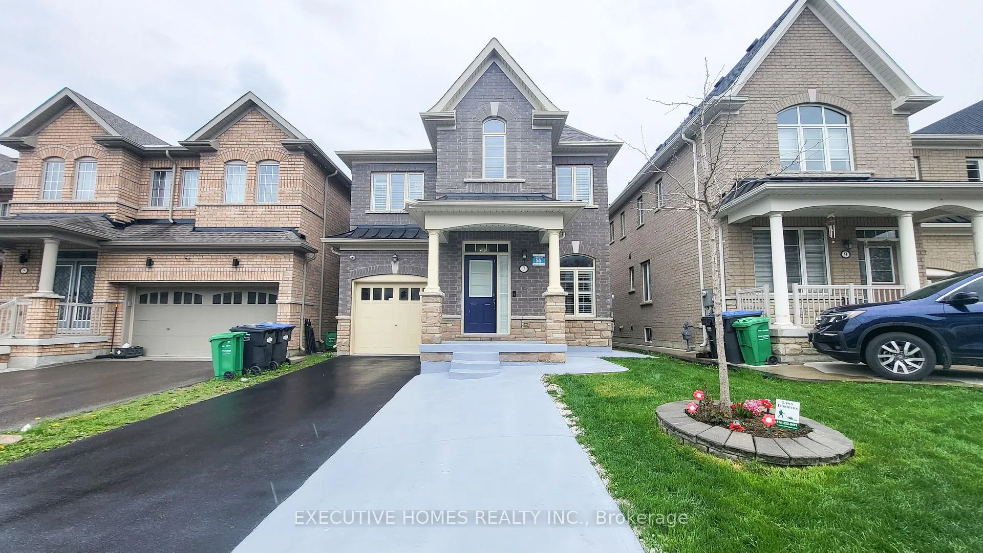 Front of 7 Spokanne Street