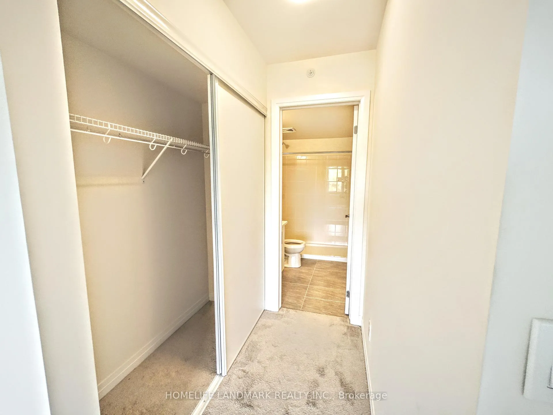 Photo 16 of Unit 812, 2635 William Jackson Drive, Pickering, Duffin Heights — HOMEH