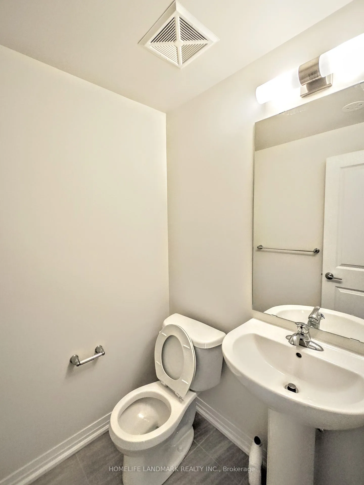Photo 24 of Unit 812, 2635 William Jackson Drive, Pickering, Duffin Heights — HOMEH