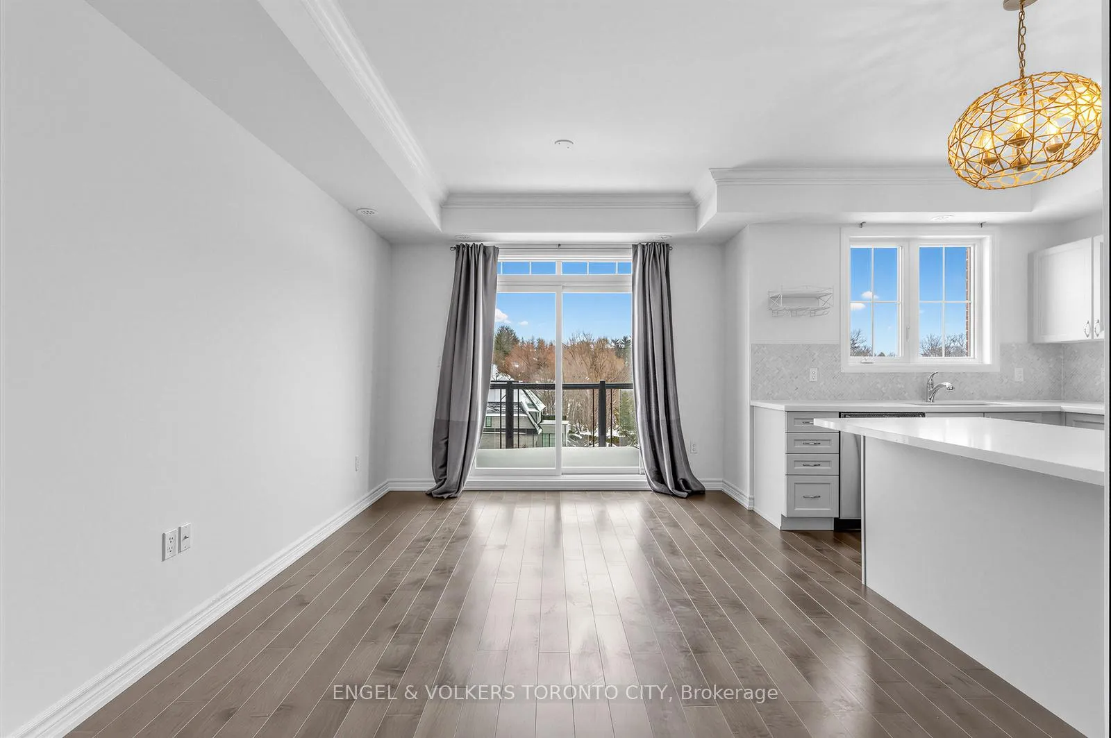 Photo 6 of 199 Pine Grove Road, Vaughan, Islington Woods — HOMEH