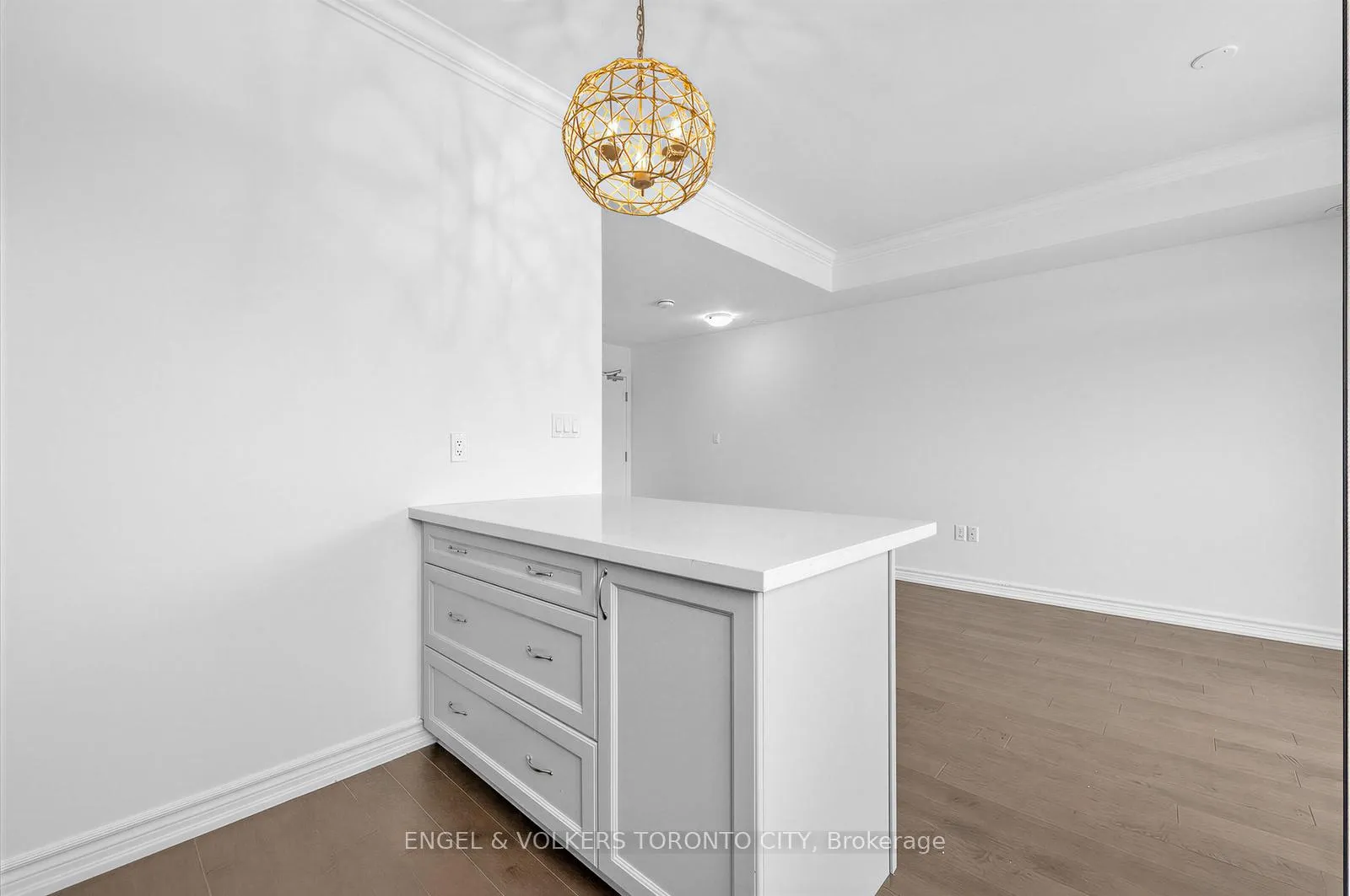 Photo 11 of 199 Pine Grove Road, Vaughan, Islington Woods — HOMEH