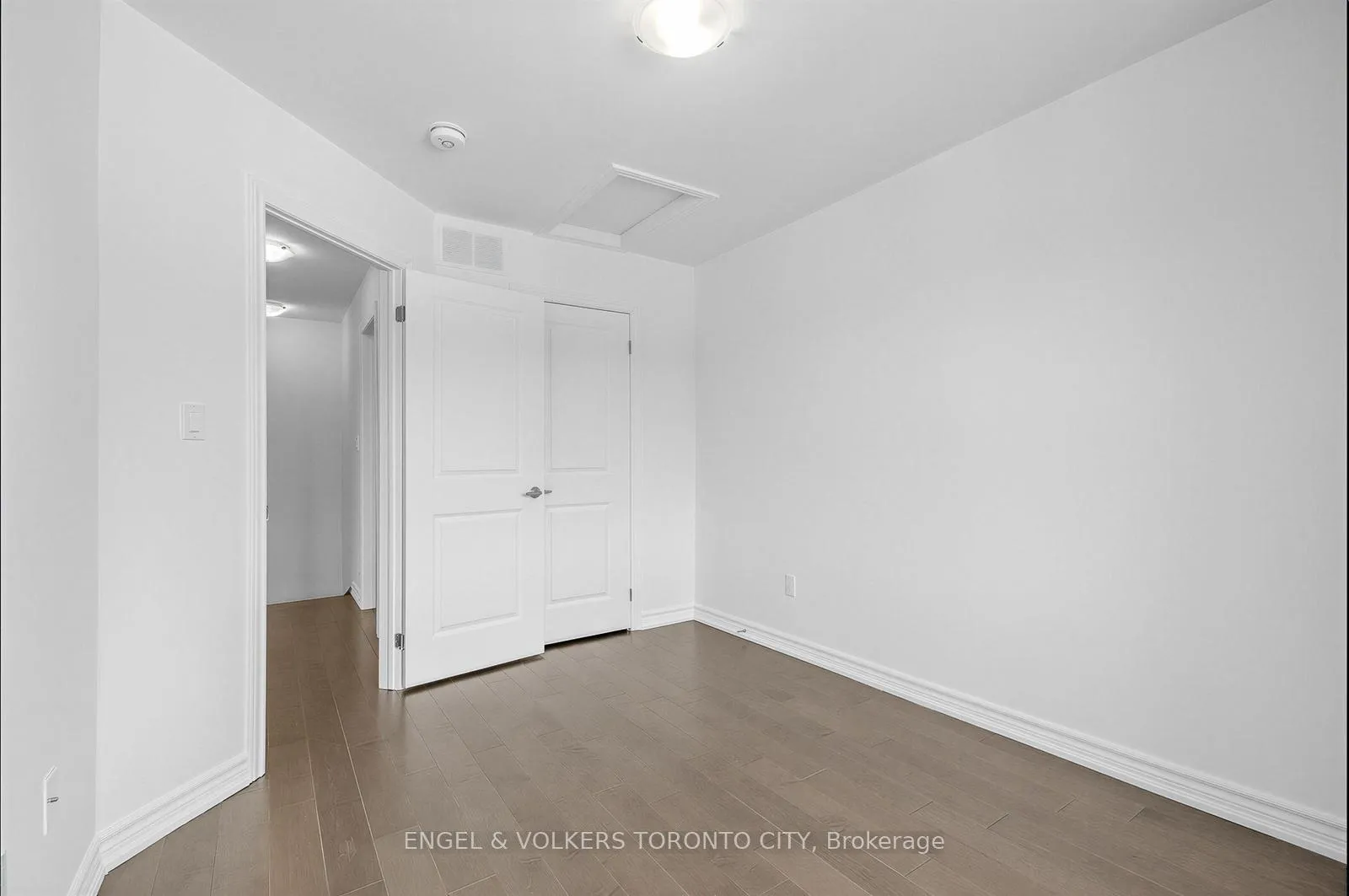 Photo 20 of 199 Pine Grove Road, Vaughan, Islington Woods — HOMEH