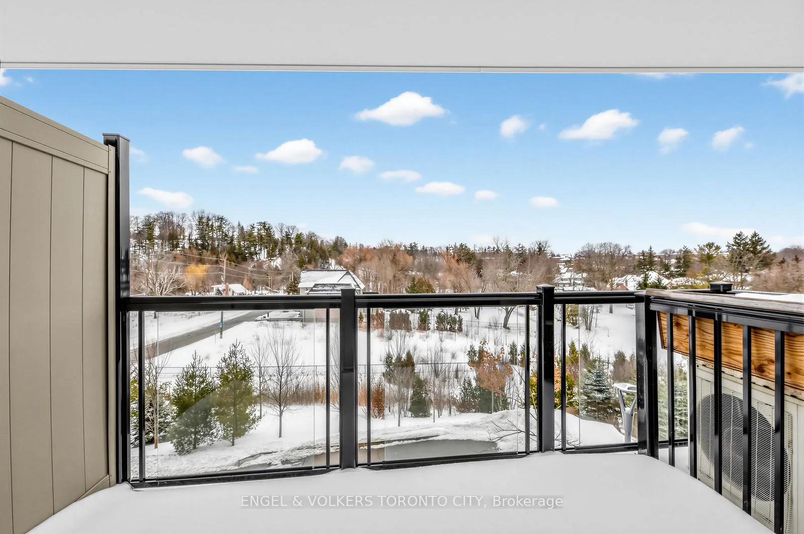 Photo 26 of 199 Pine Grove Road, Vaughan, Islington Woods — HOMEH