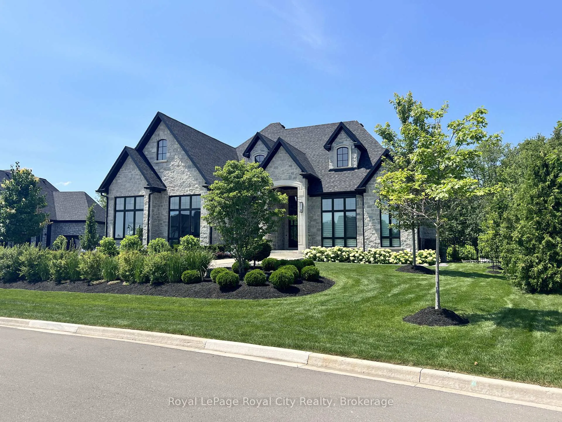 Photo 45 of 153 Heritage Lake Drive, Puslinch, Crieff/Aikensville/Killean — HOMEH
