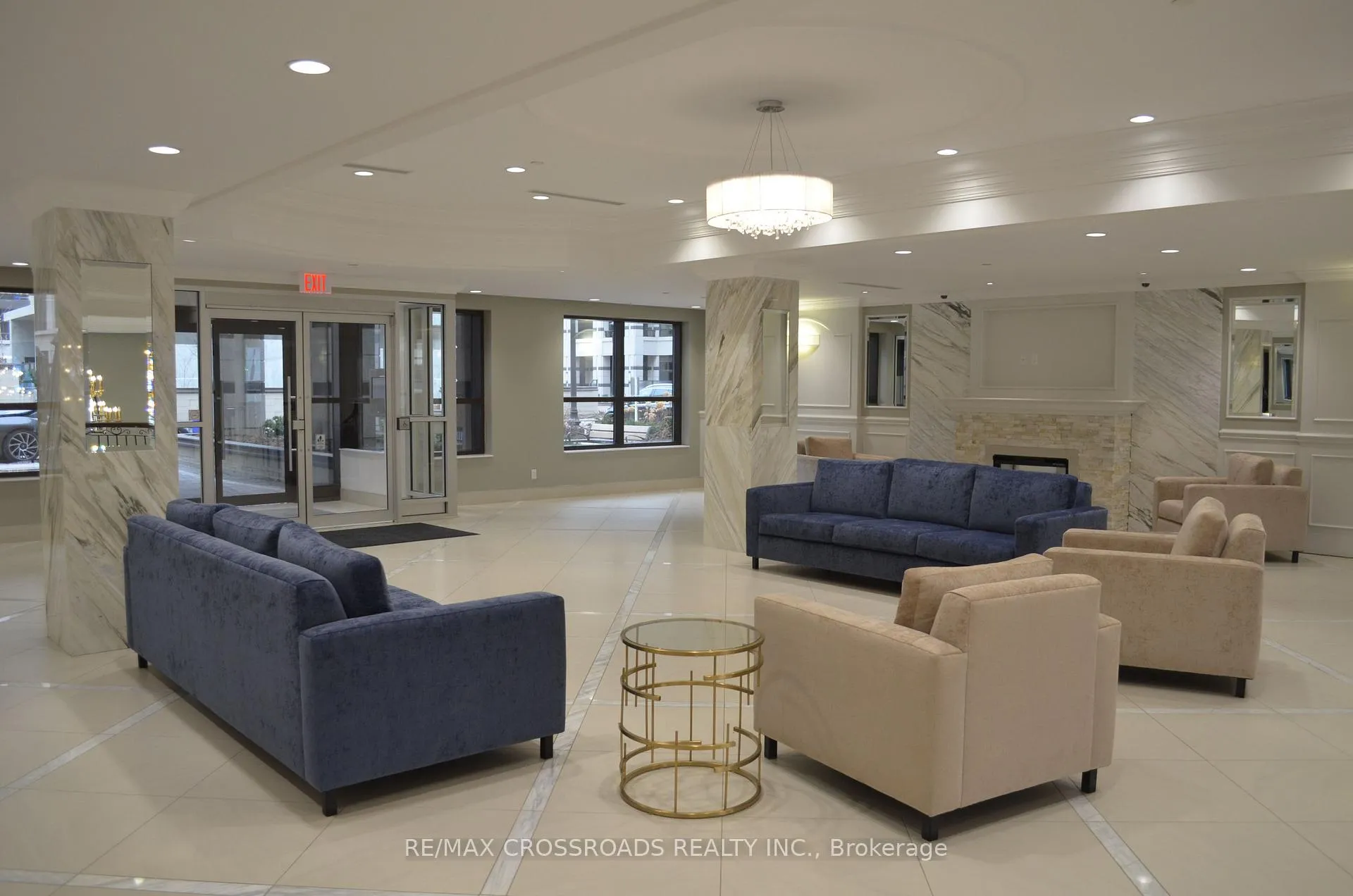 Photo 2 of Unit 109, 99 South Town Centre Boulevard, Markham, Unionville — HOMEH