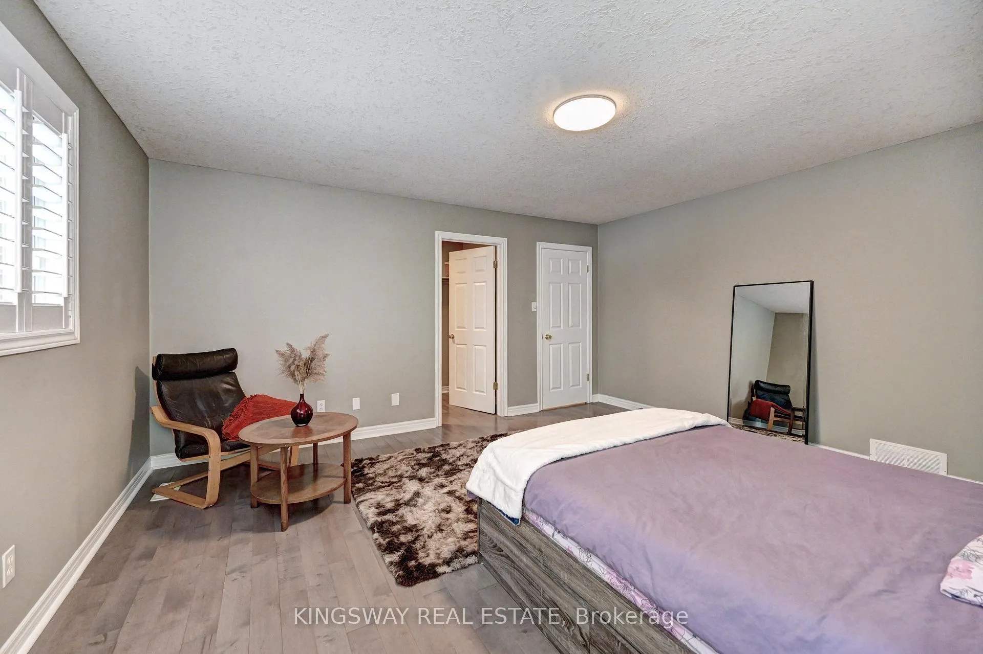Photo 19 of 242 Doon Mills Drive, Kitchener — HOMEH