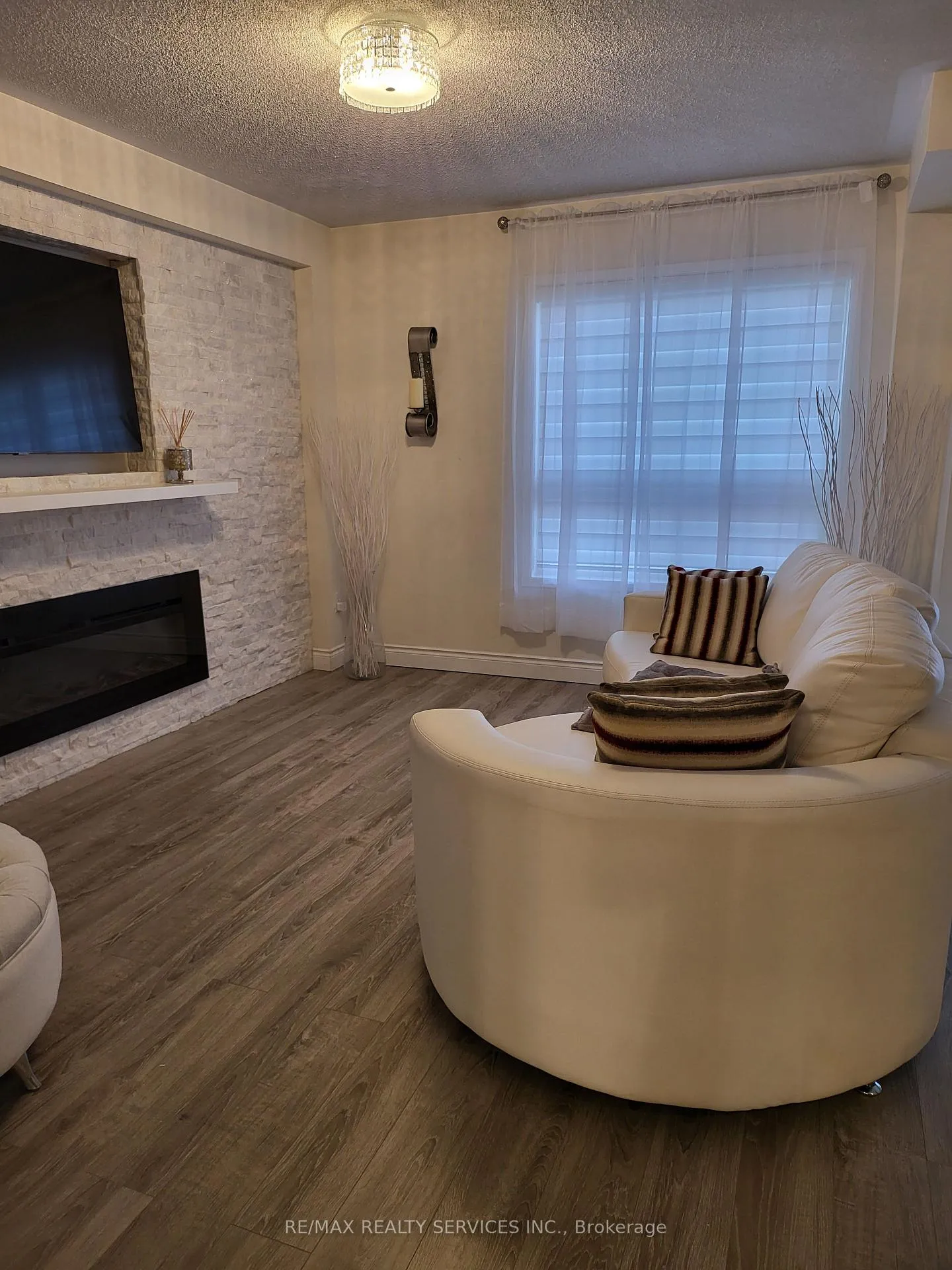 Photo 6 of 19 Albery Road, Brampton, Fletcher's Meadow — HOMEH