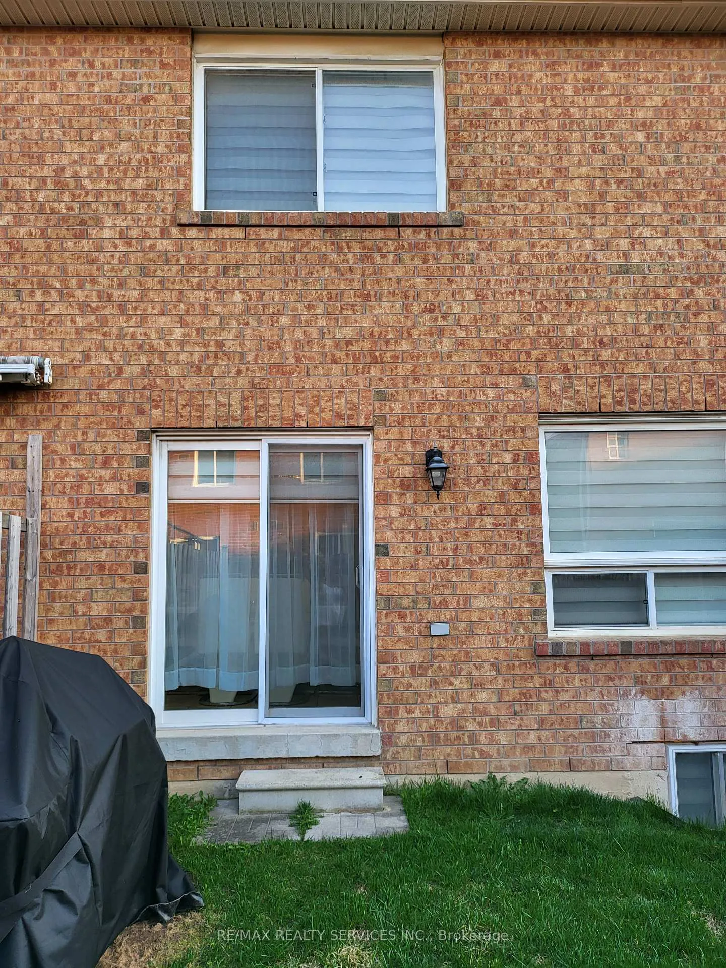 Photo 19 of 19 Albery Road, Brampton, Fletcher's Meadow — HOMEH