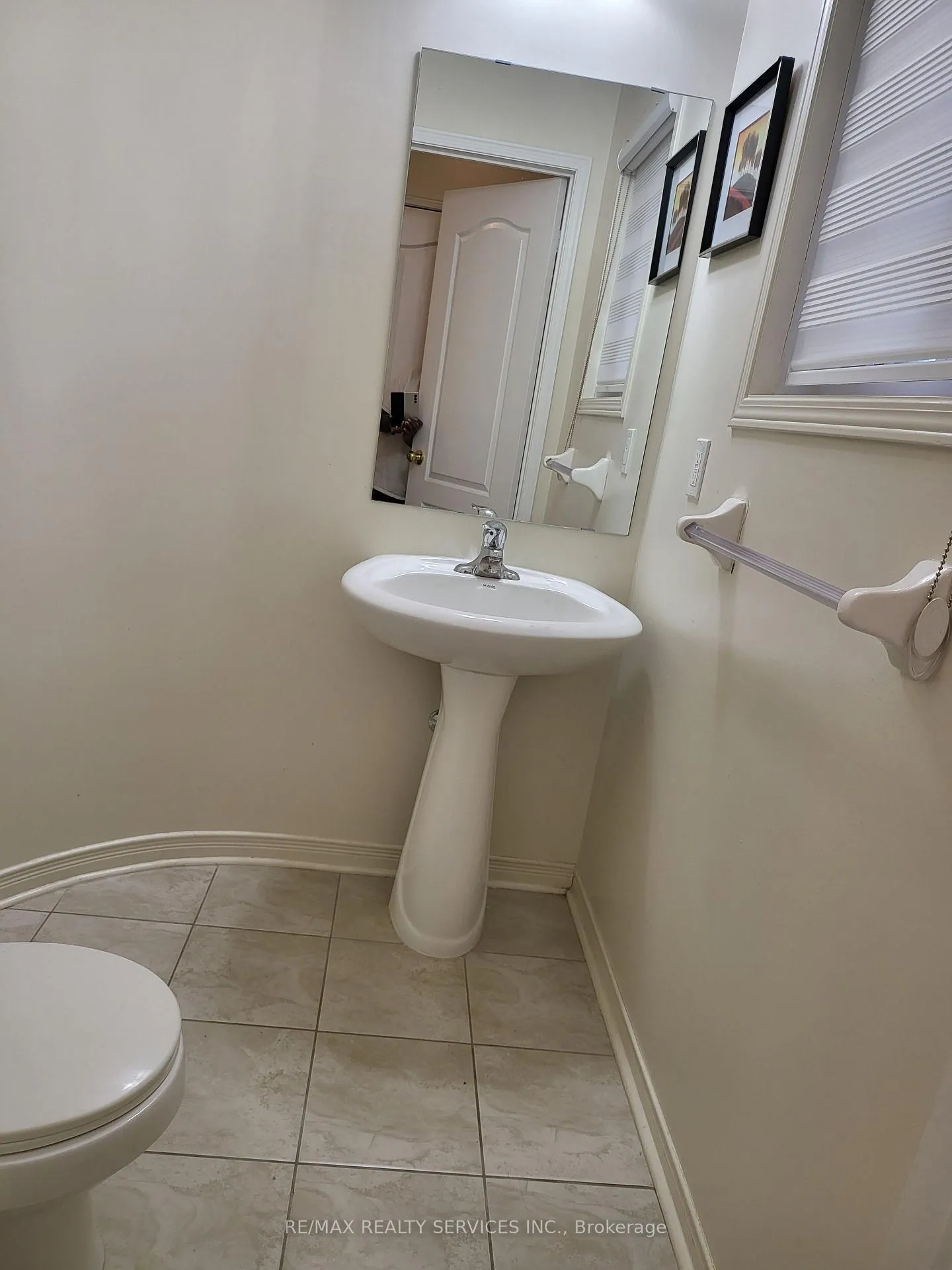 Photo 20 of 19 Albery Road, Brampton, Fletcher's Meadow — HOMEH