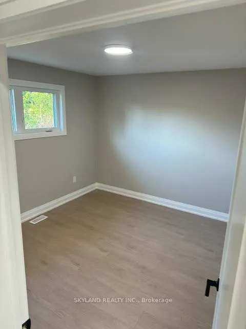 Photo 8 of Unit Upper, 21 Nova Drive, Hamilton, Huntington — HOMEH