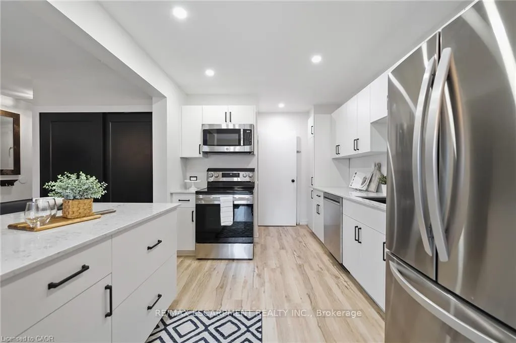 Photo 15 of Unit 150, 17 Old Pine Trail, St. Catharines, Carlton/Bunting — HOMEH