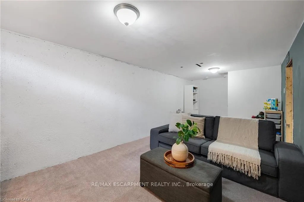 Photo 32 of Unit 150, 17 Old Pine Trail, St. Catharines, Carlton/Bunting — HOMEH