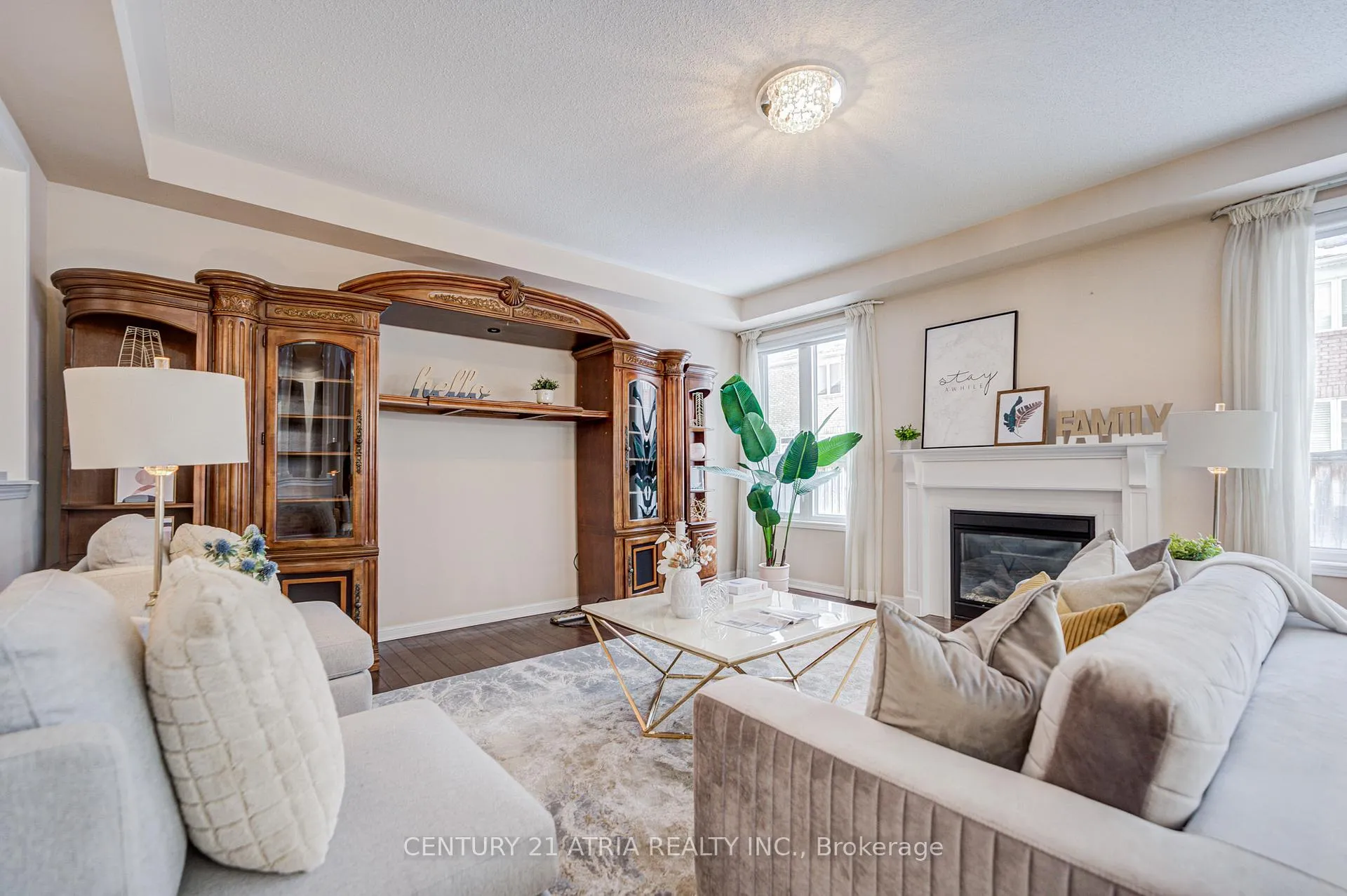Photo 10 of 56 Kelly Crescent, Markham, Wismer — HOMEH