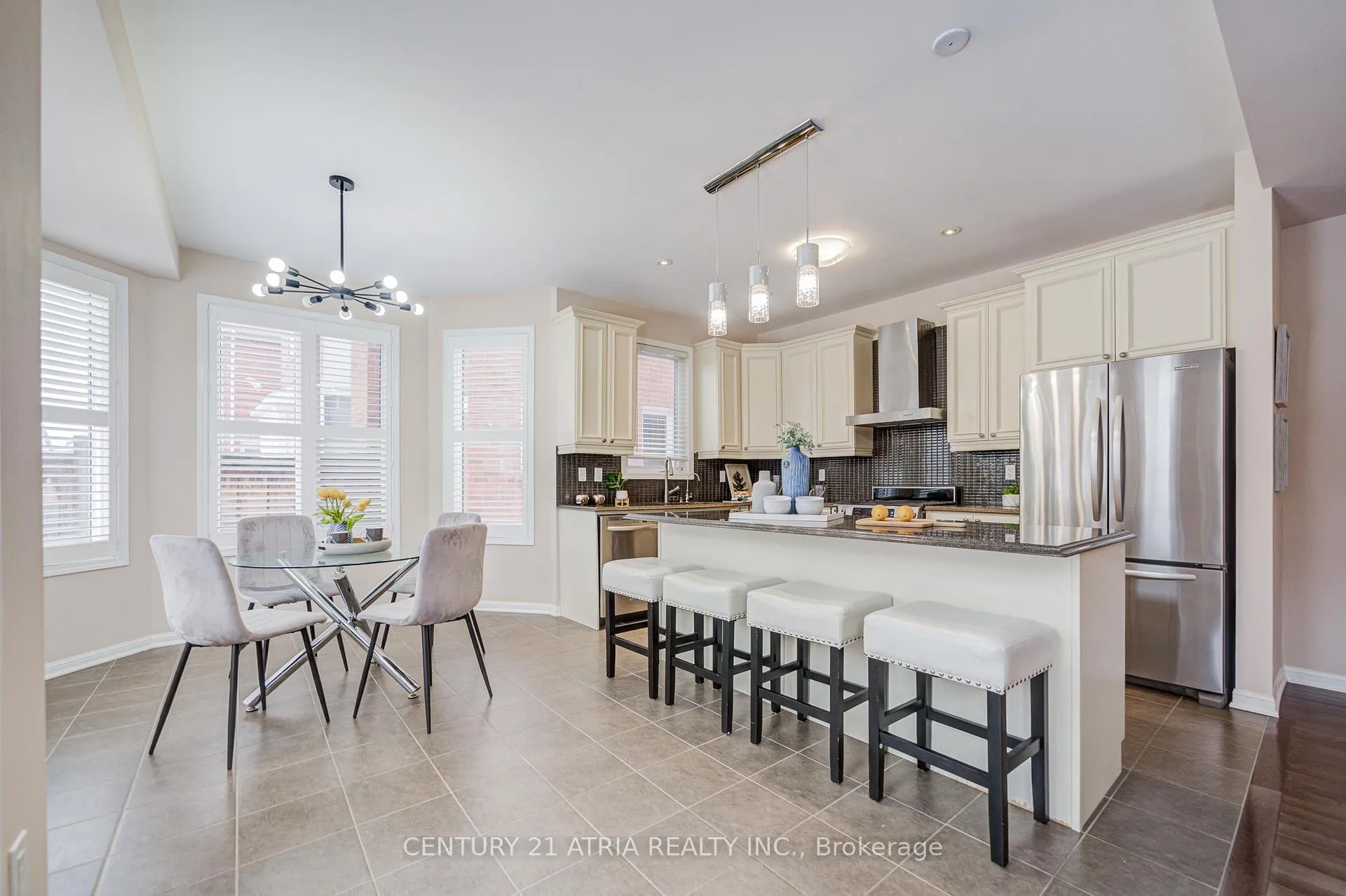 Photo 14 of 56 Kelly Crescent, Markham, Wismer — HOMEH