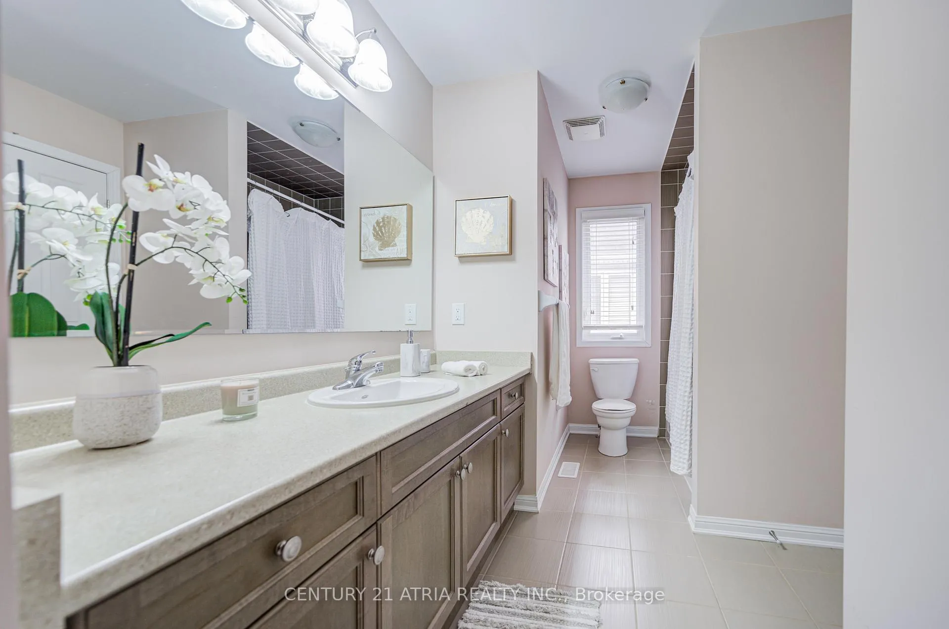 Photo 27 of 56 Kelly Crescent, Markham, Wismer — HOMEH