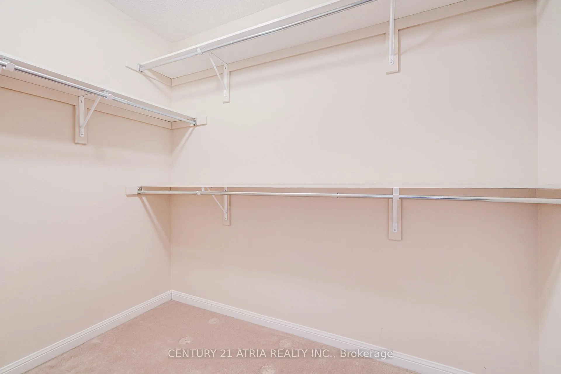 Photo 33 of 56 Kelly Crescent, Markham, Wismer — HOMEH