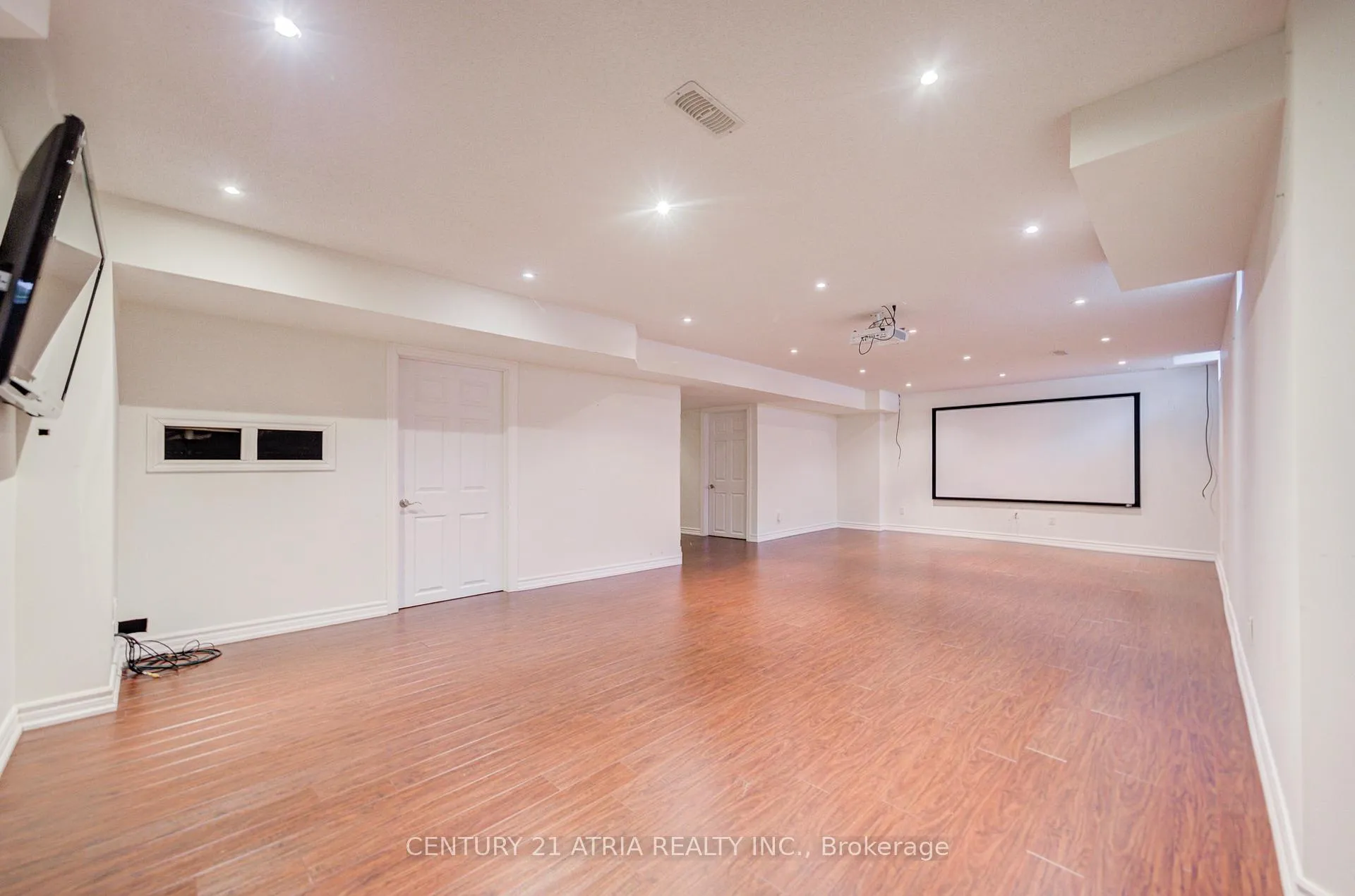 Photo 43 of 56 Kelly Crescent, Markham, Wismer — HOMEH