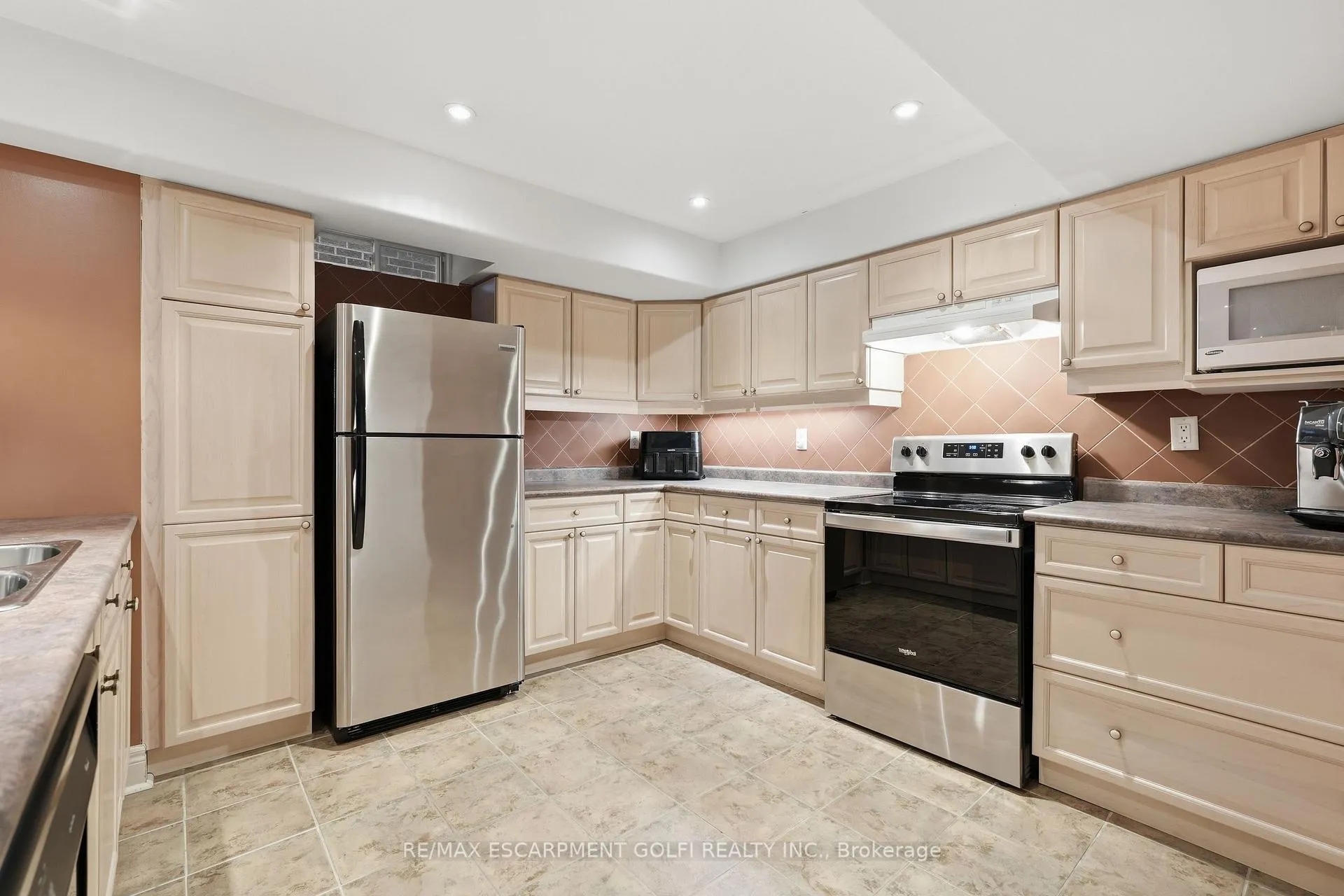 Photo 39 of 4184 Arbourfield Drive, Burlington, Rose — HOMEH