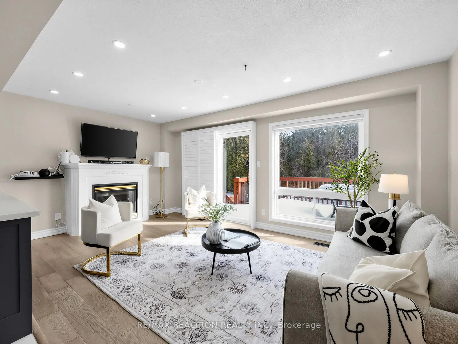 Photo 17 of 677 Sunbird Trail, Pickering, Amberlea — HOMEH