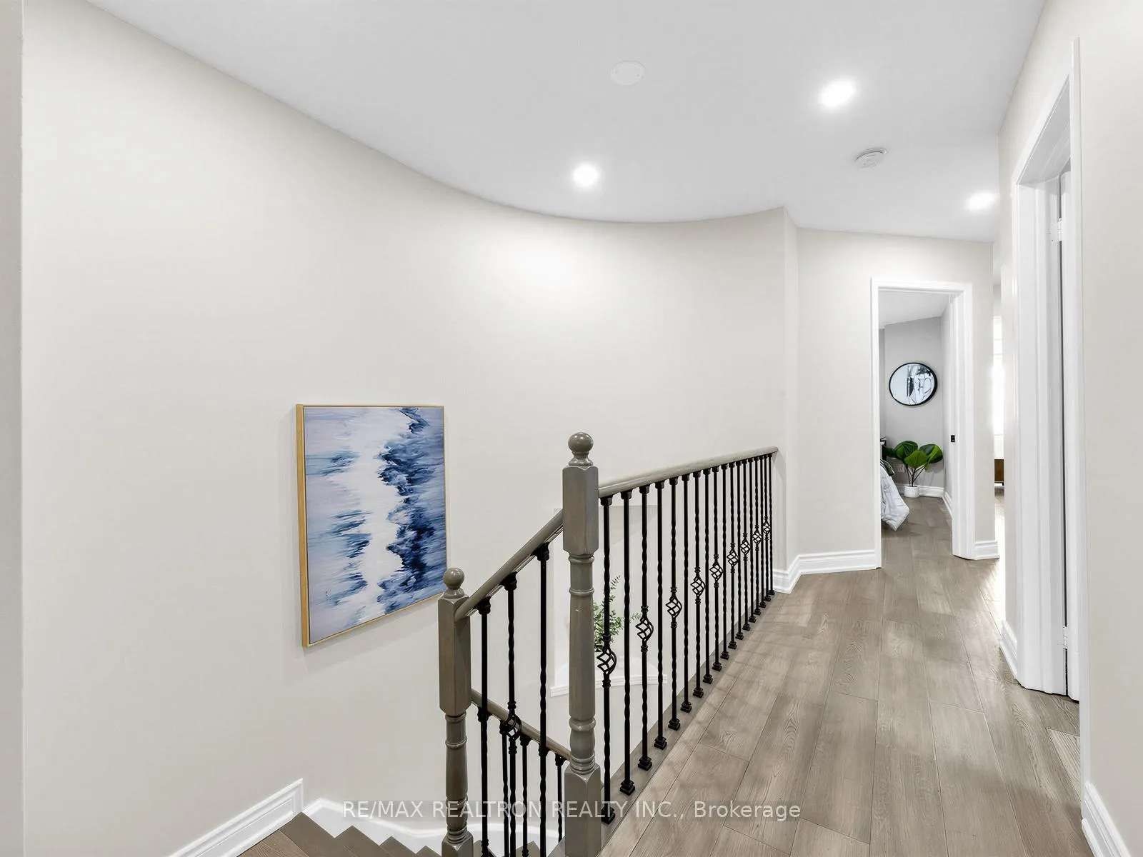 Photo 21 of 677 Sunbird Trail, Pickering, Amberlea — HOMEH