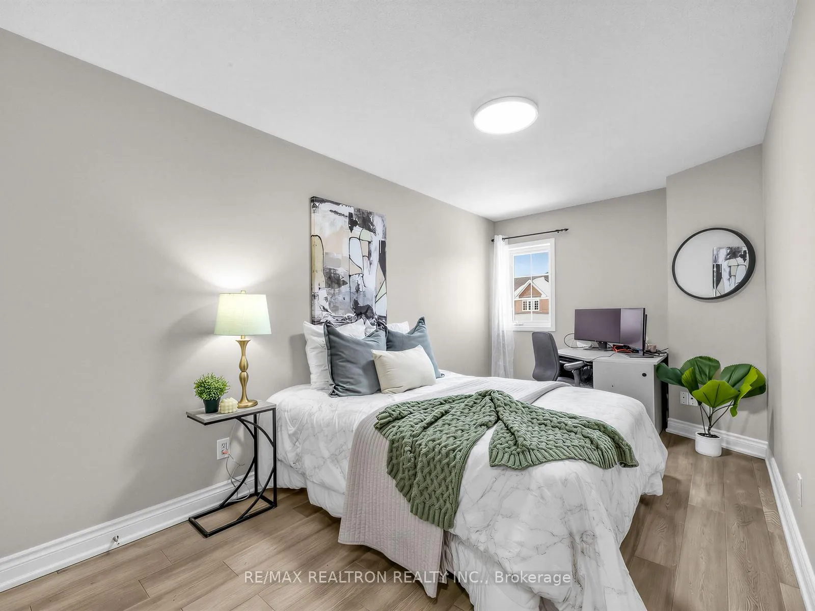 Photo 28 of 677 Sunbird Trail, Pickering, Amberlea — HOMEH