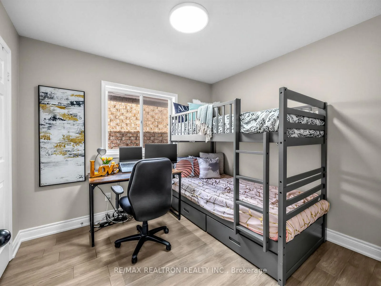 Photo 29 of 677 Sunbird Trail, Pickering, Amberlea — HOMEH