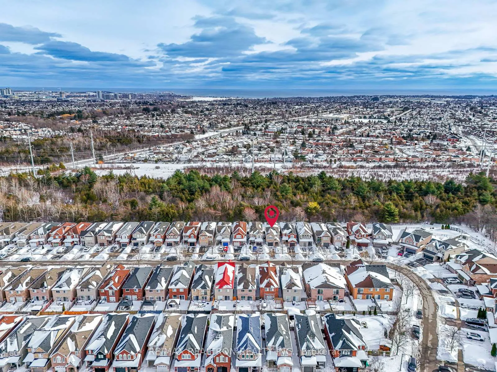 Photo 43 of 677 Sunbird Trail, Pickering, Amberlea — HOMEH
