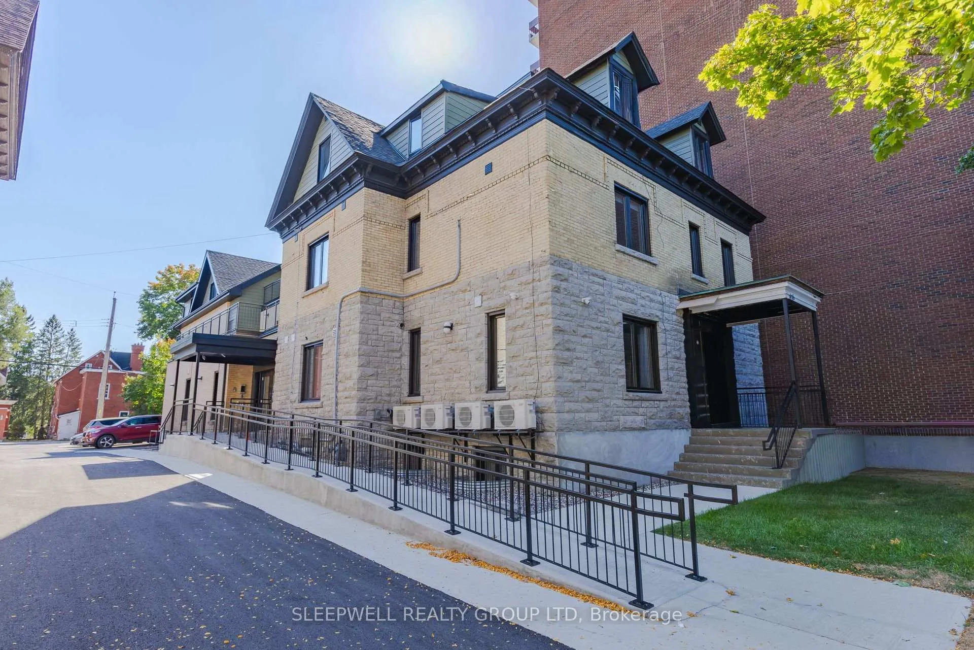 Photo 2 of Unit 103, 476 Wilbrod Street, Ottawa, Sandy Hill — HOMEH