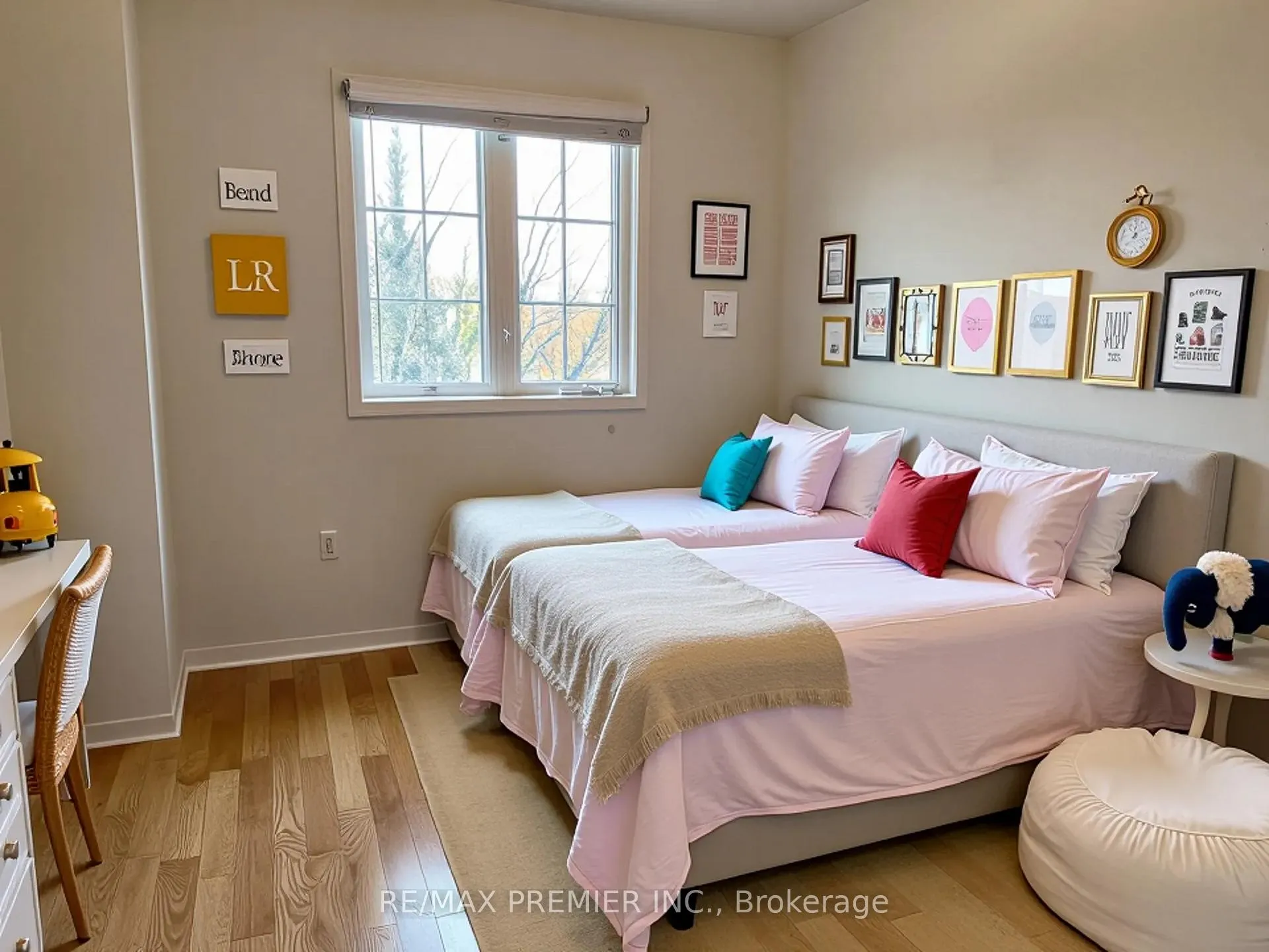 Photo 12 of 138 Keystar Court, Vaughan, Vellore Village — HOMEH