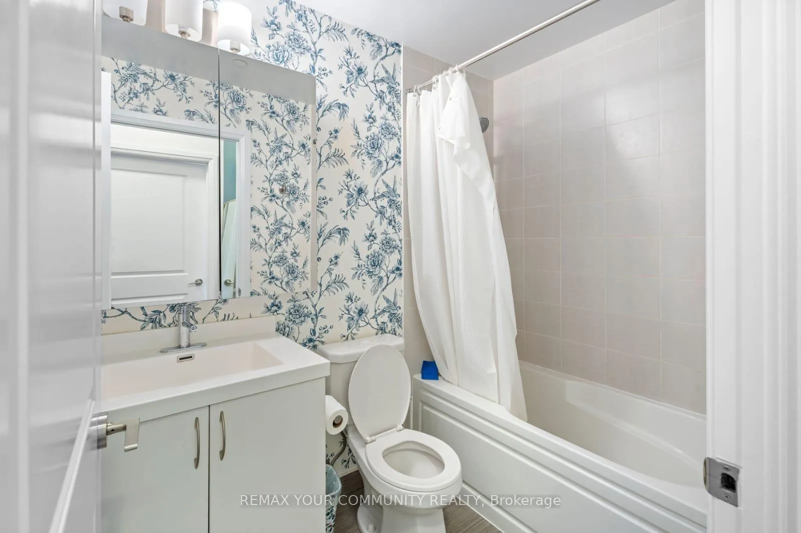 Photo 13 of Unit 210, 9560 Markham Road, Markham, Wismer — HOMEH