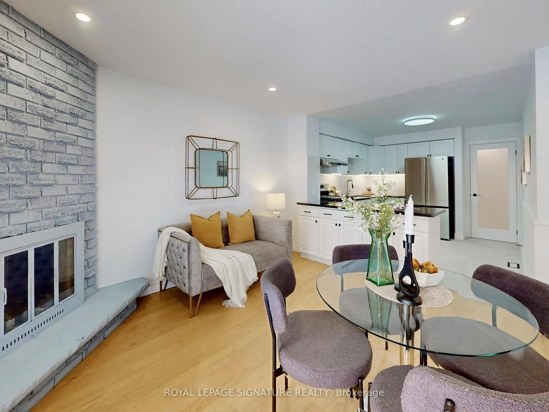 Photo 16 of 65 Fordcombe Crescent, Markham, Milliken Mills West — HOMEH