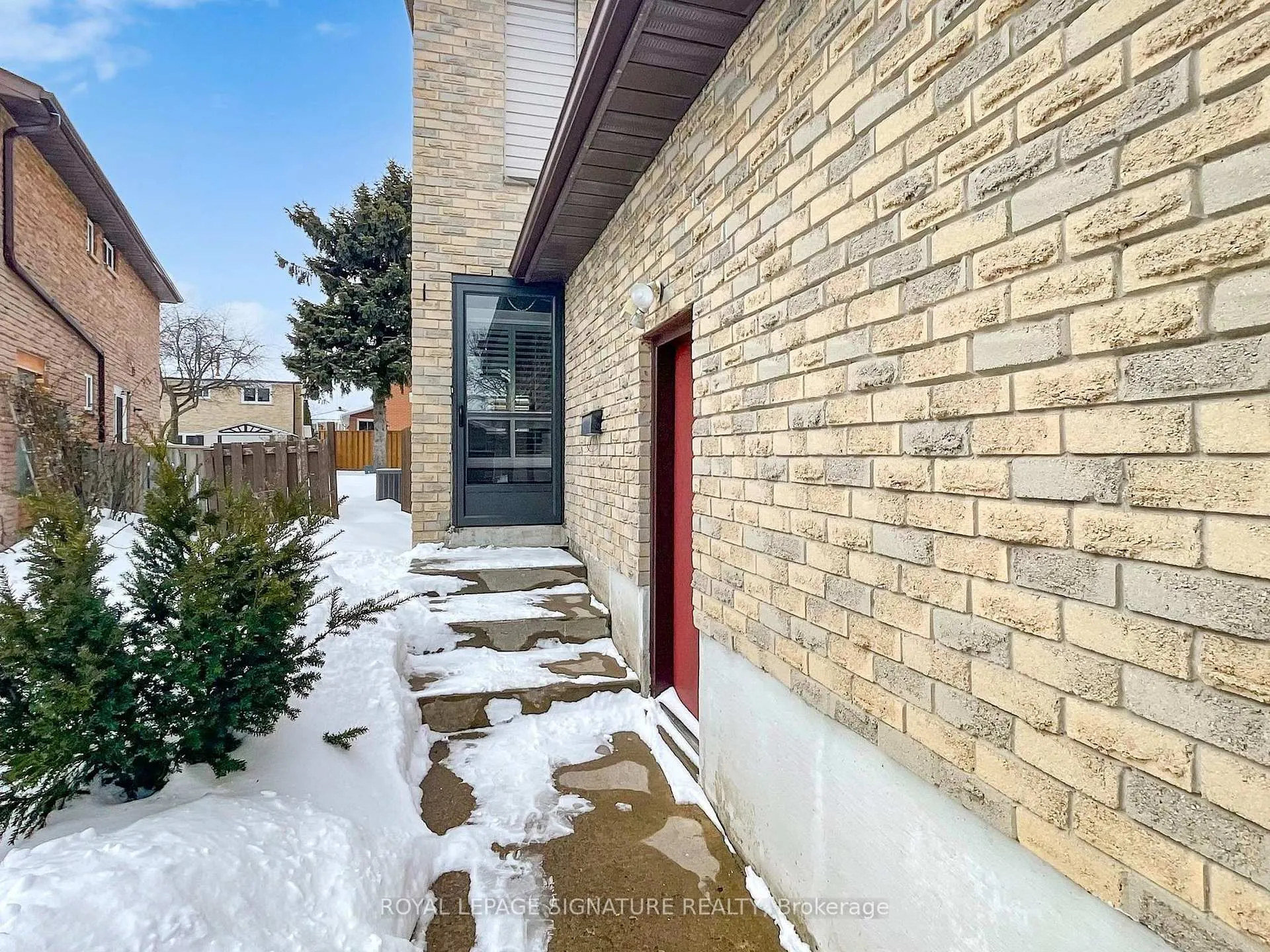 Photo 40 of 65 Fordcombe Crescent, Markham, Milliken Mills West — HOMEH