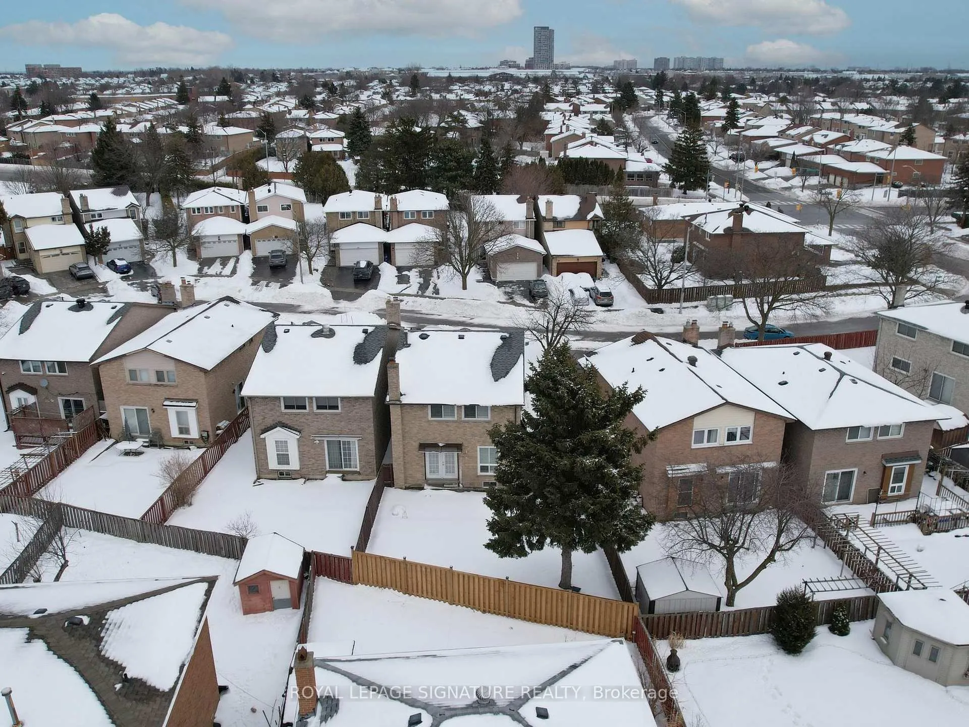 Photo 43 of 65 Fordcombe Crescent, Markham, Milliken Mills West — HOMEH