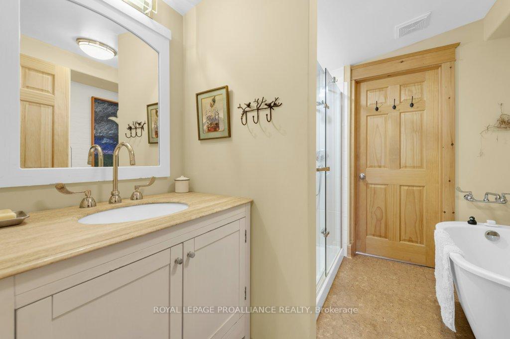 Photo 11 of 75 Dingman Street, Madoc — HOMEH